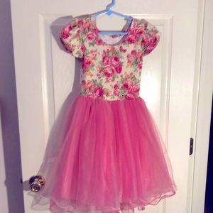 Girls dress size 6